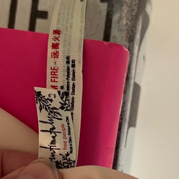 Free People intimately deep plunge bralette nude color size XS - Picture 6 of 9